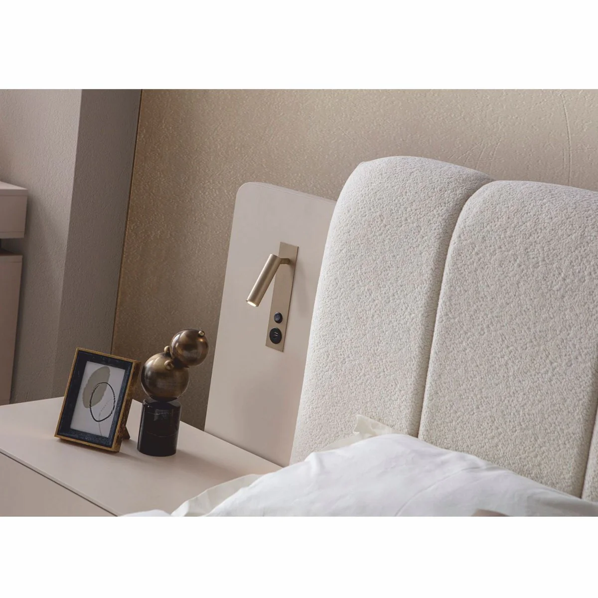 Luxus Schlafzimmer Set Weiß / Grau - 1 Doppelbett & 2 Nachttische