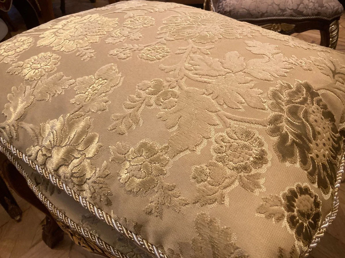 Pompöös by Luxus Barock Sitzhocker mit Sitzkissen Beige Muster / Braun / Gold - Pompööser Barock Hocker designed by Harald Glööckler - Barock Möbel - Edel & Prunkvoll