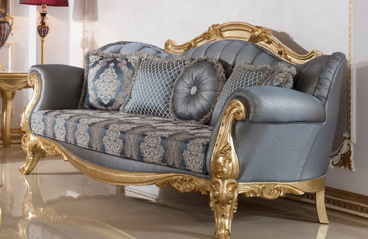 Luxus Barock Sofa Blau / Gold - Handgefertigtes Barockstil Wohnzimmer Sofa mit elegantem Muster - Barock Wohnzimmer Möbel - Edel & Prunkvoll