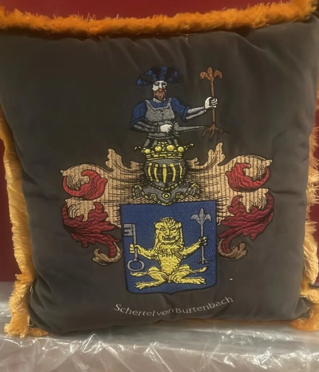 Luxus Deko Kissen Wappen Freiherr Schertel von Burtenbach Grau / Gold 50 cm