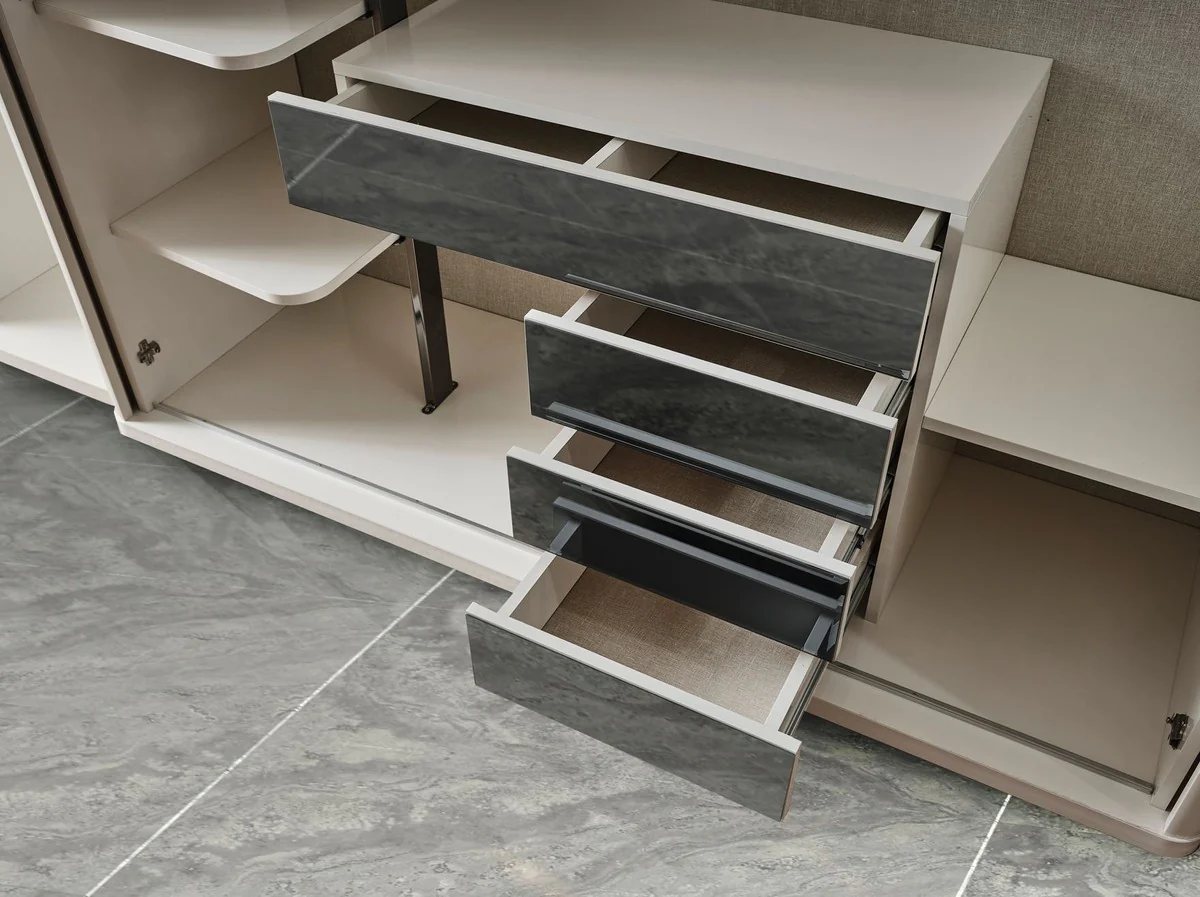 Luxus Art Deco Schlafzimmerschrank Weiß / Bronze 280 x 60 x H. 229 cm - Verspiegelter Kleiderschrank mit 4 Türen - Schlafzimmer Möbel - Art Deco Möbel - Luxus Möbel - Luxus Einrichtung