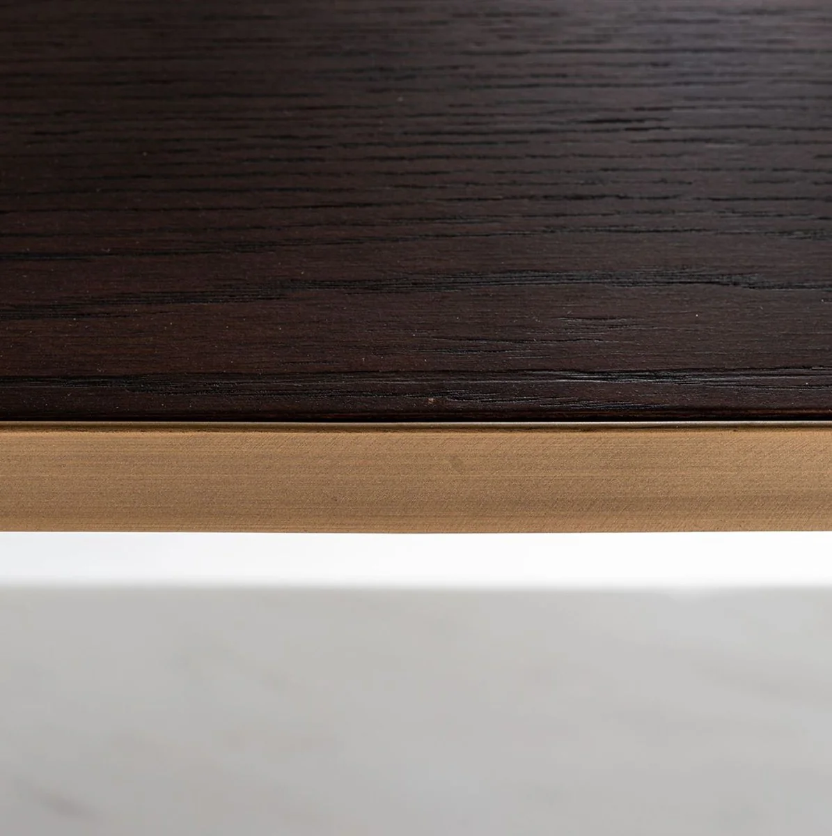 Luxus Regalschrank Dunkelbraun / Weiß / Messing 120 x 40 x H. 200 cm - Wohnzimmer Möbel - Wohnzimmer Einrichtung - Luxus Möbel - Luxus Einrichtung - Möbel Luxus