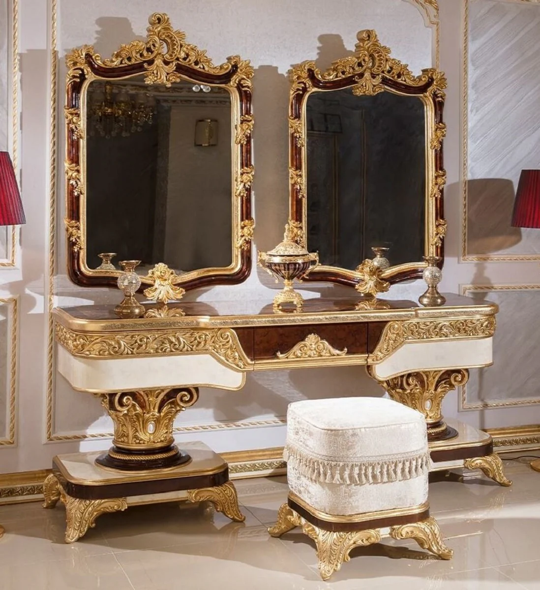 Luxus Barock Schlafzimmer Set Braun / Weiß / Gold - 1 Barock Schminkkommode & 2 Barock Spiegel & 1 Barock Hocker - Barock Schlafzimmer Möbel - Edel & Prunkvoll