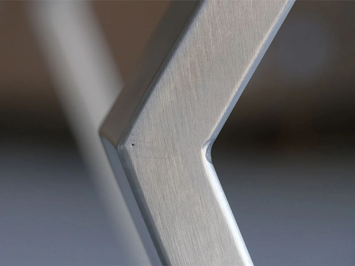 Luxus Massivholz Esstisch mit Metallgestell - Eiche - 200 cm x 100 cm x H 78 cm - Massive Ausführung