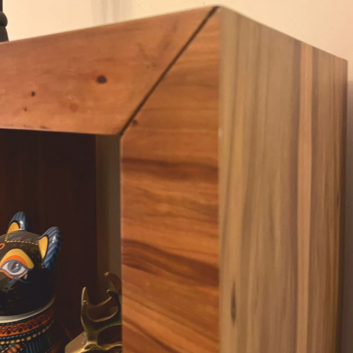 Luxus Massivholz Regalschrank Braun H. 170 cm - Ausstellungsstück