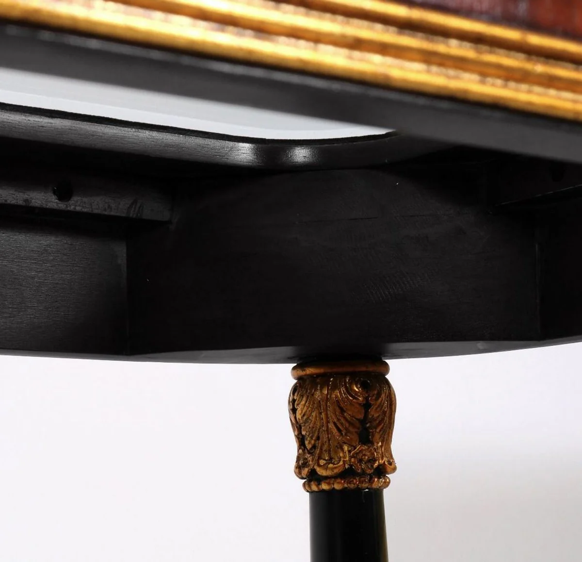 Luxus Barock Beistelltisch Braun / Schwarz / Gold 61 x 46 x H. 65 cm - Edler Massivholz Tisch mit Glasplatte - Barock Möbel