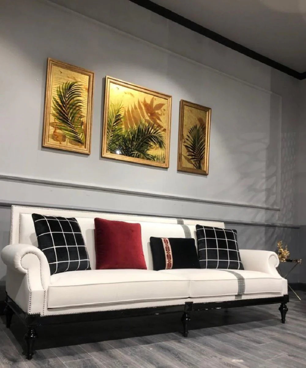 Luxus Barock Sofa Weiß / Silber / Schwarz - Edles Wohnzimmer Sofa im Barockstil - Barock Wohnzimmer Möbel