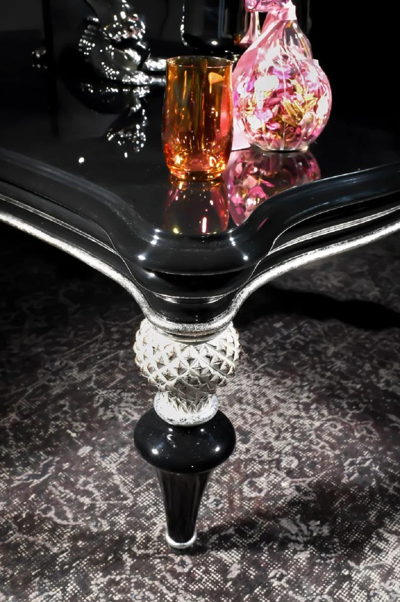 Luxus Barock Couchtisch Schwarz / Silber - Handgefertigter Massivholz Wohnzimmertisch im Barockstil - Barock Wohnzimmer Möbel