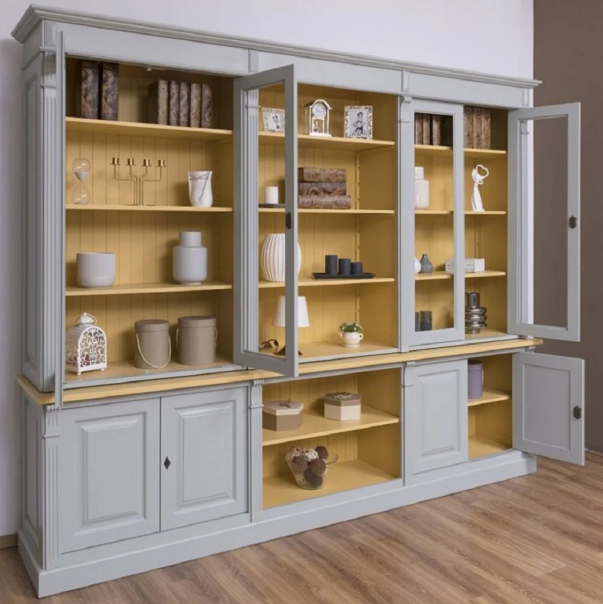 Landhausstil Wohnzimmerschrank Grau / Gelb 286 x 51 x H. 228 cm - Massivholz Schrank - Bücherschrank - Regalschrank - Landhausstil Möbel