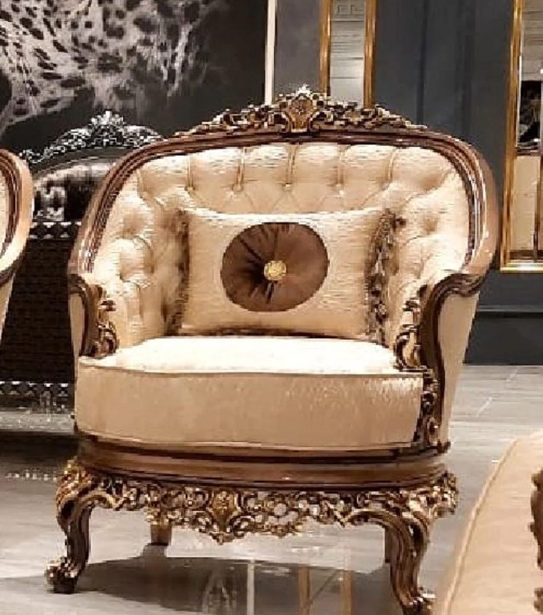 Luxus Barock Wohnzimmer Set Gold / Braun / Gold - 2 Barock Sofas & 2 Barock Sessel & 1 Barock Couchtisch - Luxus Wohnzimmer Möbel im Barockstil - Barock Möbel - Edel & Prunkvoll