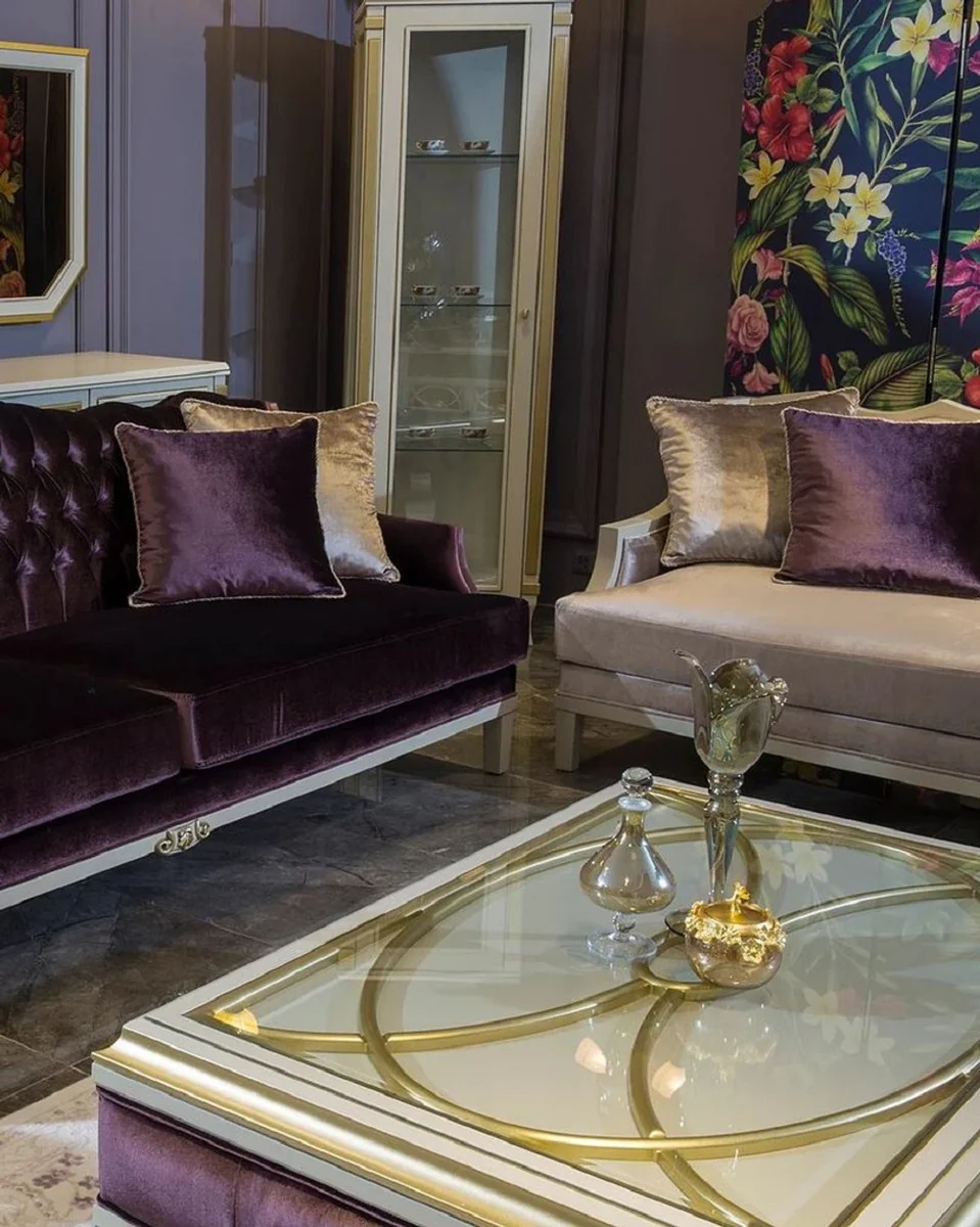 Luxus Barock Wohnzimmer Set Lila / Rosa / Weiß / Gold - 2 Barock Sofas & 2 Barock Sessel & 1 Barock Couchtisch - Wohnzimmer Möbel im Barockstil - Barock Möbel - Barock Einrichtung