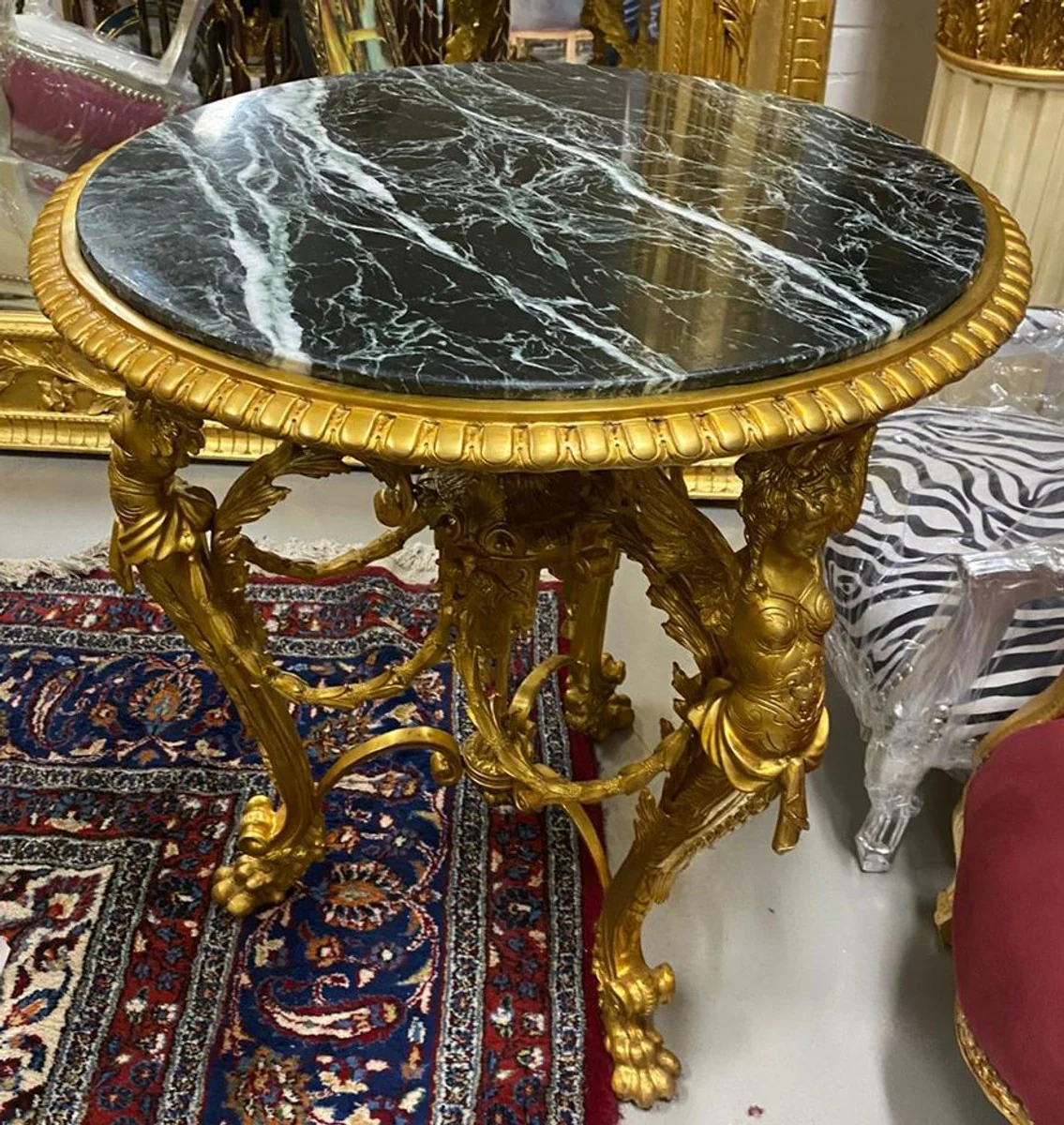 Luxus Barock Beistelltisch Gold / Schwarz - Prunkvoller runder Bronze Tisch mit Marmorplatte - Luxus Möbel im Barockstil - Barockstil Wohnzimmer Möbel - Barock Möbel - Edel & Prunkvoll