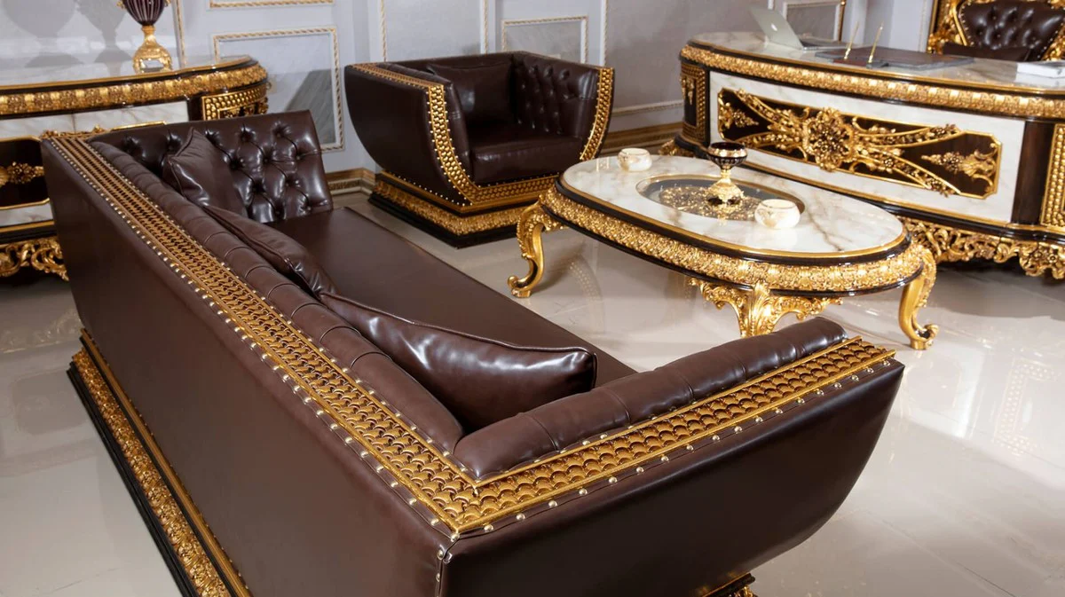 Luxus Barock Chesterfield Sofa Dunkelbraun / Gold - Prunkvolles Wohnzimmer Sofa mit edlem Kunstleder - Barock Chesterfield Wohnzimmer Möbel