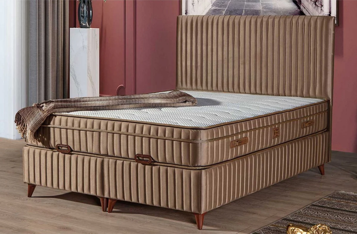 Luxus Doppelbett mit Matratze Braun 180 x 200 cm - Schlafzimmer Möbel