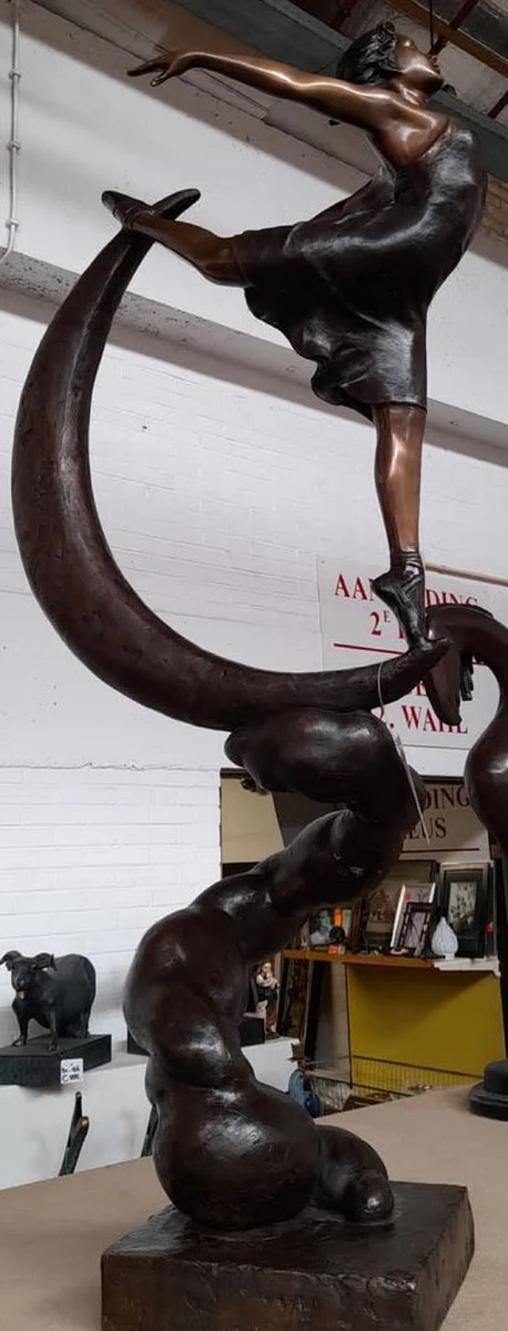 Luxus Bronze Jugendstil Deko Skulptur Tänzerin Bronzefarben H. 126 cm - Bronzefigur - Dekofigur - Wohnzimmer Deko Accessoires