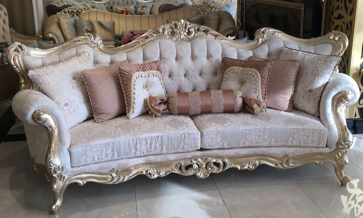 Luxus Barock Wohnzimmer Sofa Creme / Rosa / Gold 300 x 98 x H. 120 cm - Prunkvolles Sofa im Barockstil - Edle Barock Wohnzimmer Möbel