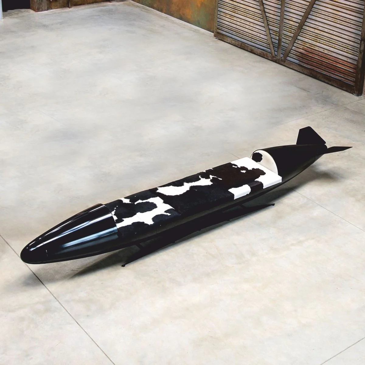 Luxus Sitzbank in Torpedo Form 560 cm - Original Zusatztank Tornado Fighter deutsche Luftwaffe