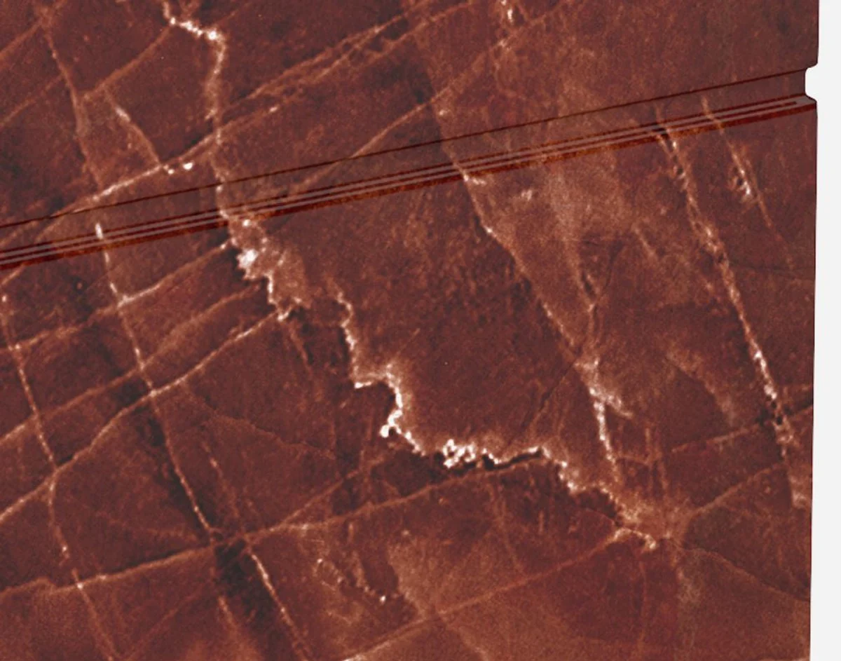 Luxus Travertin Marmor Beistelltisch Rot 30 x 30 x H. 70 cm - Wohnzimmer Möbel - Marmor Möbel - Luxus Kollektion