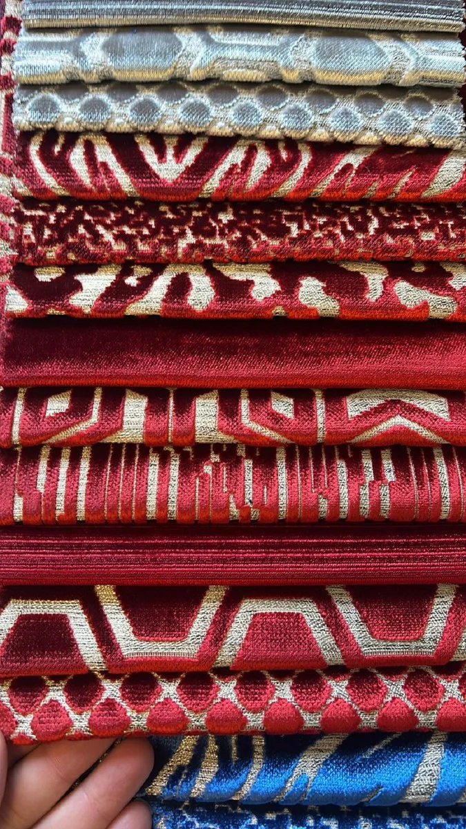 Luxus Barock Wohnzimmer Sofa Creme / Weiß / Gold 230 cm - Barock Wohnzimmer Möbel