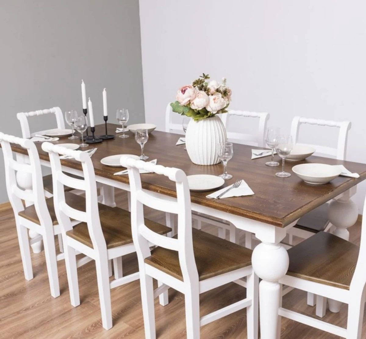 Landhausstil Esszimmer Möbel Set Braun / Weiß - 1 Esstisch & 8 Esszimmerstühle - Massivholz Esszimmer Möbel - Landhausstil Möbel