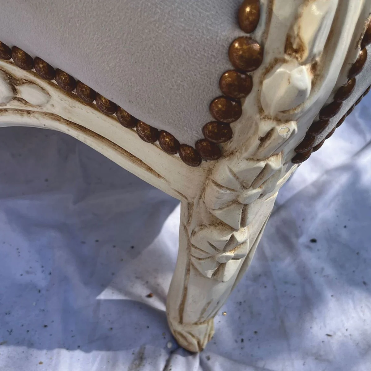 Barock Wohnzimmer Sessel Grau / Antik Weiß - Prunkvolle Barock Möbel