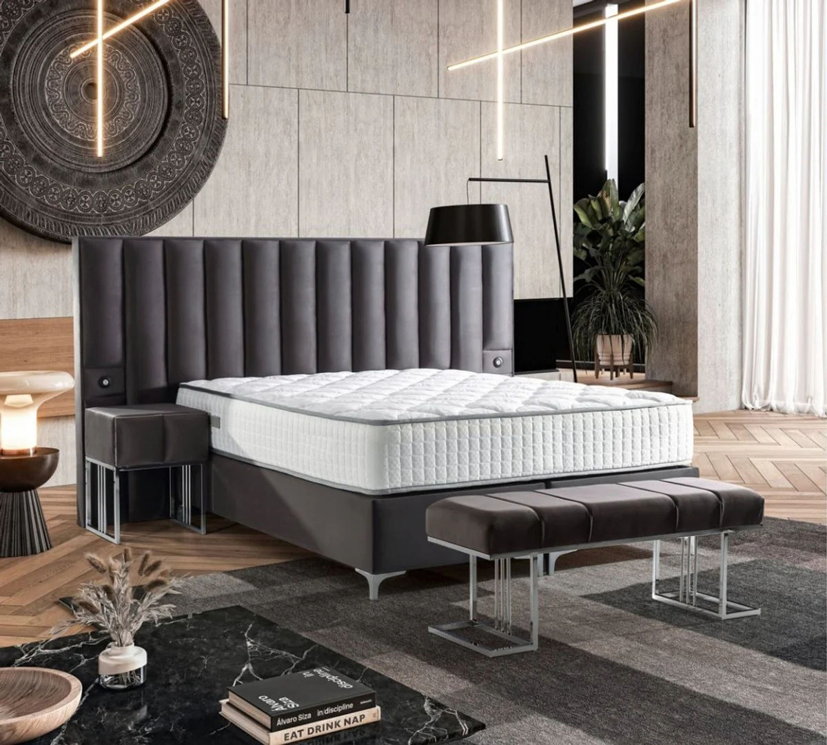 Luxus Doppelbett Grau / Silber - Verschiedene Größen - Massivholz Bett mit Kopfteil und Matratze - Schlafzimmer Möbel - Hotel Möbel - Luxus Möbel