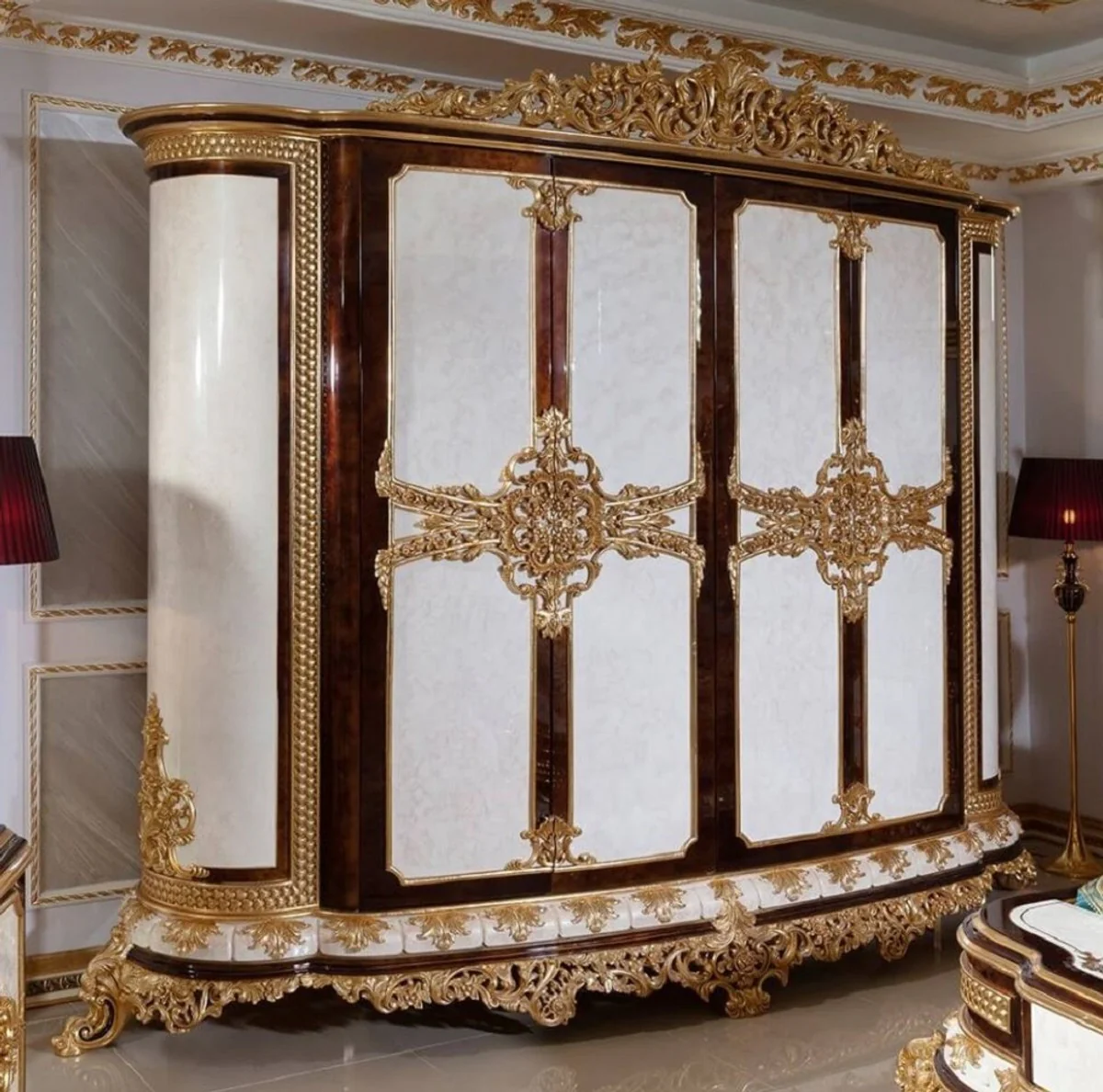 Luxus Barock Schlafzimmerschrank Weiß / Braun / Gold - Prunkvoller Kleiderschrank im Barockstil - Barock Schlafzimmer & Hotel Möbel - Edel & Prunkvoll