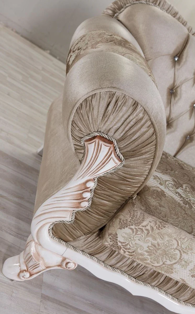 Barock Sofa Braun / Weiß / Beige 230 x 84 x H. 100 cm - Prunkvolles Wohnzimmer Sofa mit Glitzersteinen - Barockstil Möbel