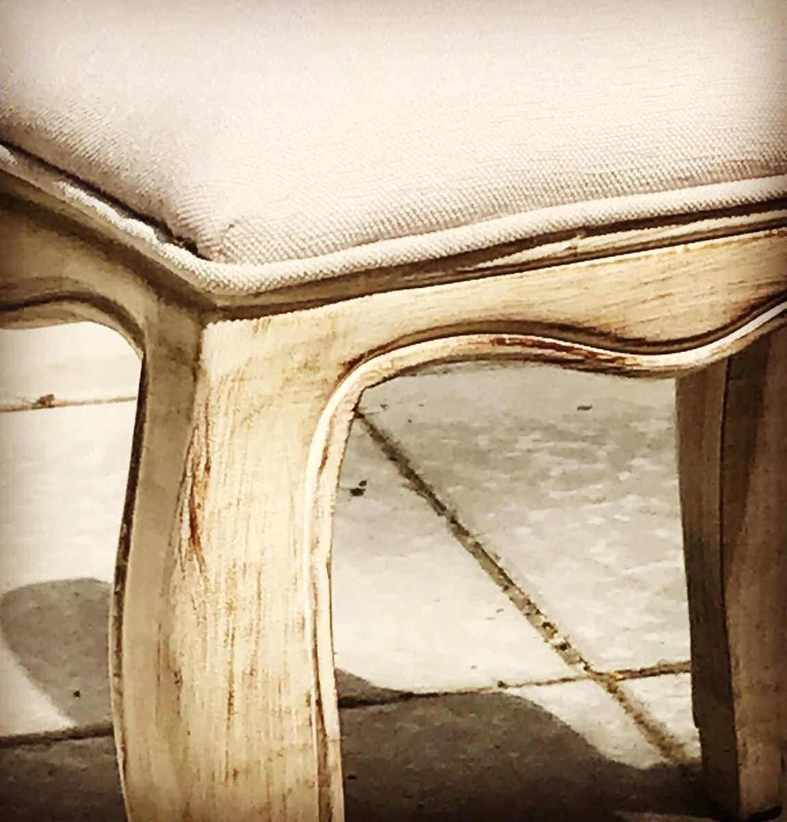 Luxus Barock Esszimmer Stuhl Castle Creme mit Messing Löwengriff - Möbel Restaurant Hotel - Schloss Mobiliar