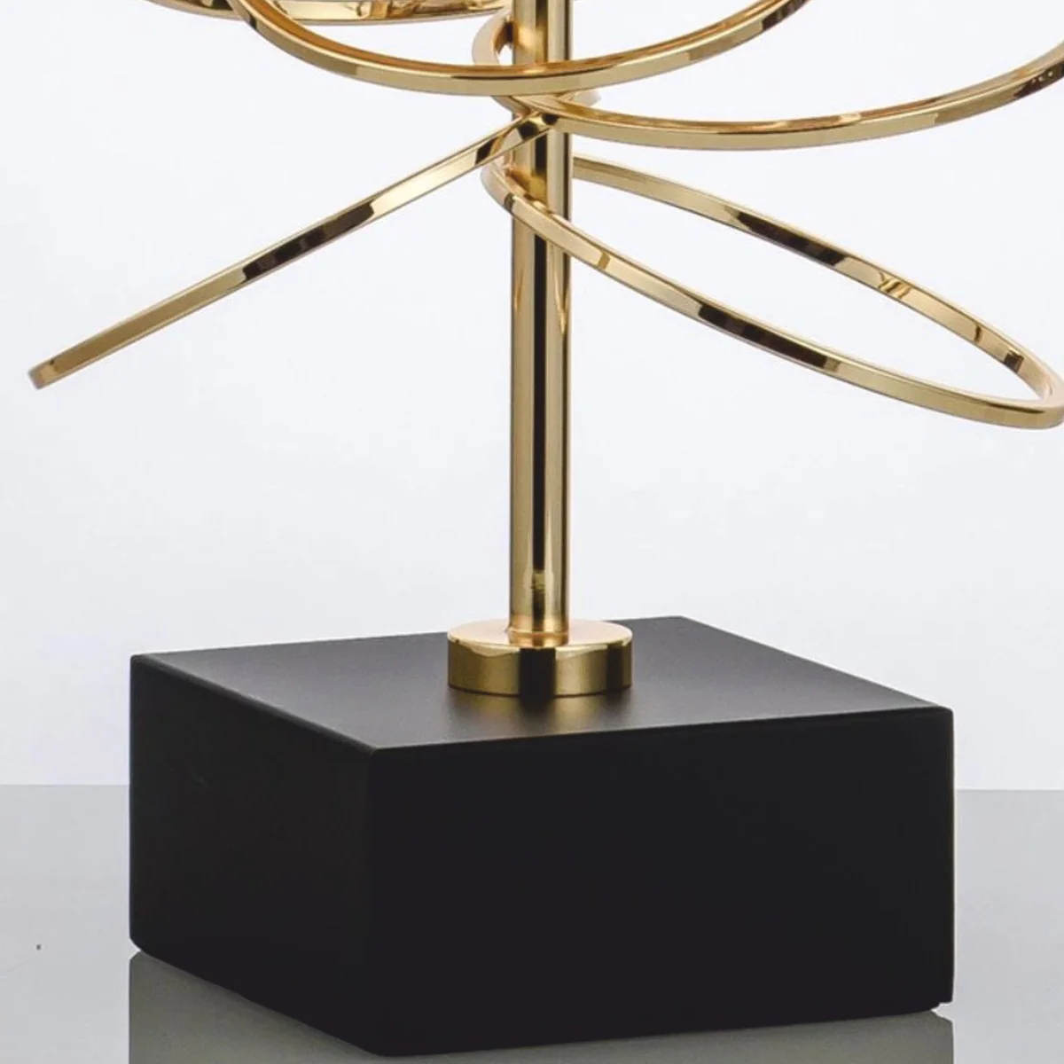 Luxus Tischleuchte Gold / Schwarz H. 71 cm - Luxus Leuchten