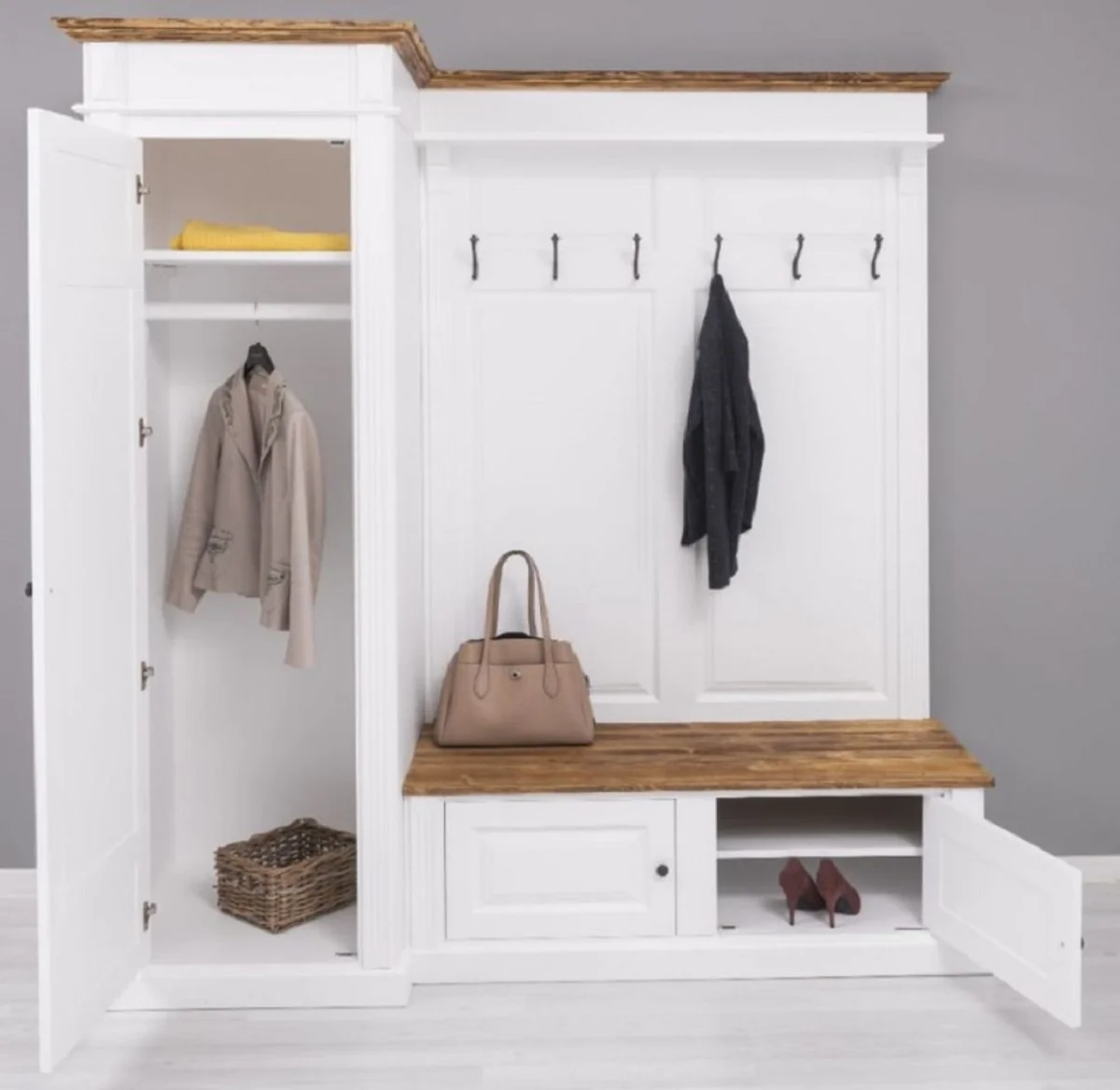 Landhausstil Garderobenschrank Weiß / Braun 205 x 65 x H. 210 cm - Massivholz Garderobe - Flur Schrank - Flurmöbel - Garderoben Möbel - Massivholz Möbel - Landhausstil Möbel