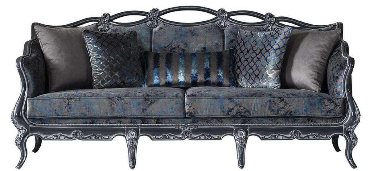 Luxus Barock Sofa Grau / Blau / Grau 224 x 103 x H. 110 cm - Edles Wohnzimmer Sofa mit elegantem Muster und dekorativen Kissen - Barockstil Wohnzimmer Möbel