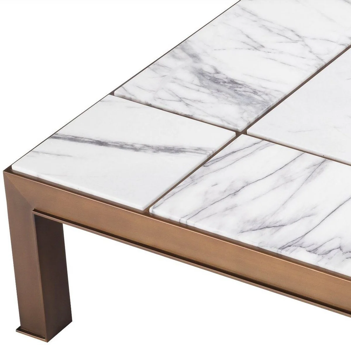 Luxus Couchtisch Antik Messingfarben / Weiß / Lila 119 x 119 x H. 29 cm - Moderner Edelstahl Wohnzimmertisch mit Marmorplatten - Wohnzimmer Möbel