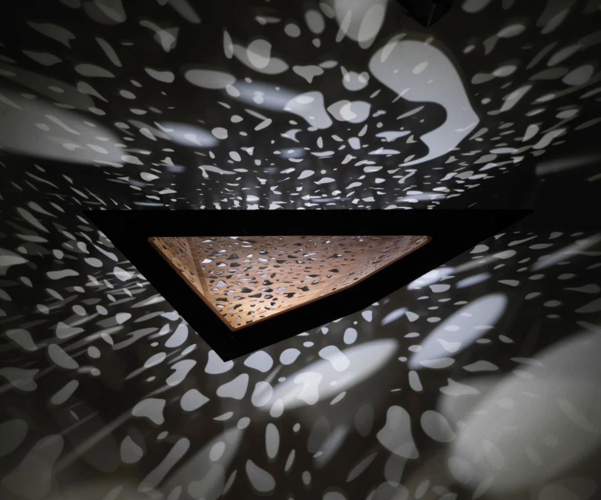 Luxus Esstisch mit Glasplatte und LED Beleuchtung Braun 250 cm - Made in Italy