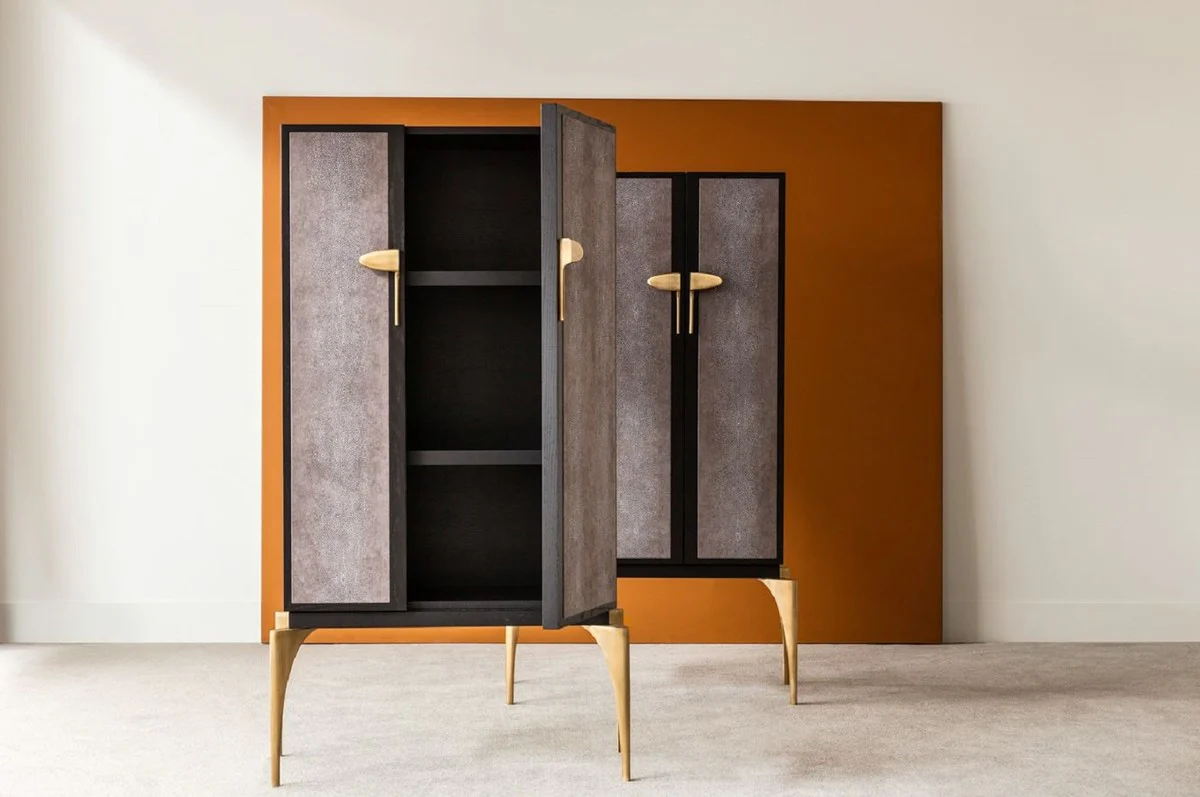 Designer Barschrank Schwarz / Grau / Silber 90 x 50 x H. 160 cm - Massivholz Schrank mit 2 Türen - Wohnzimmer Möbel - Hotel Möbel - Luxus Kollektion