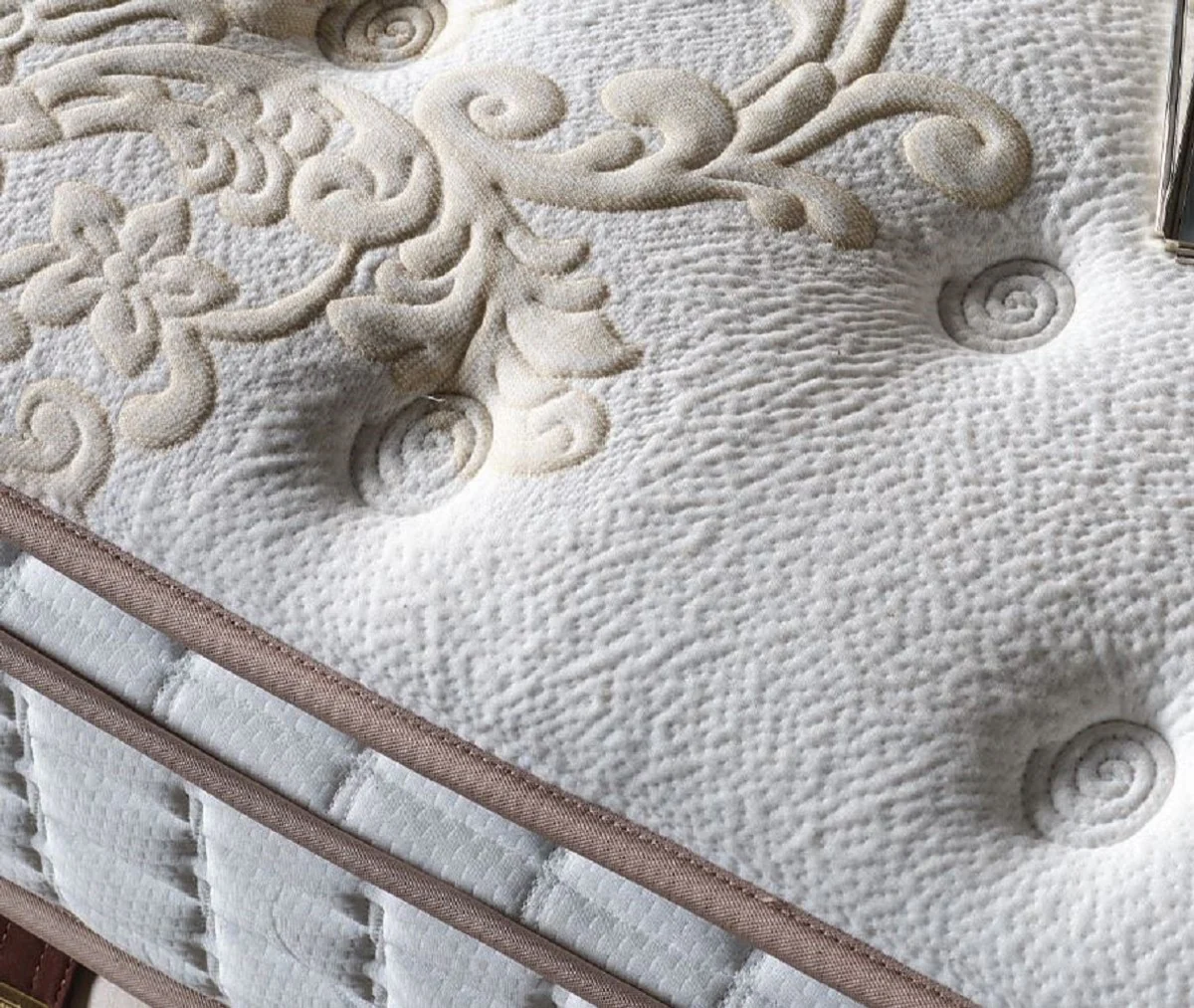 Luxus Doppelbett Creme / Weiß / Braun 180 x 200 cm - Massivholz Bett mit Kopfteil und Matratze - Schlafzimmer Möbel - Hotel Möbel - Luxus Möbel - Luxus Einrichtung