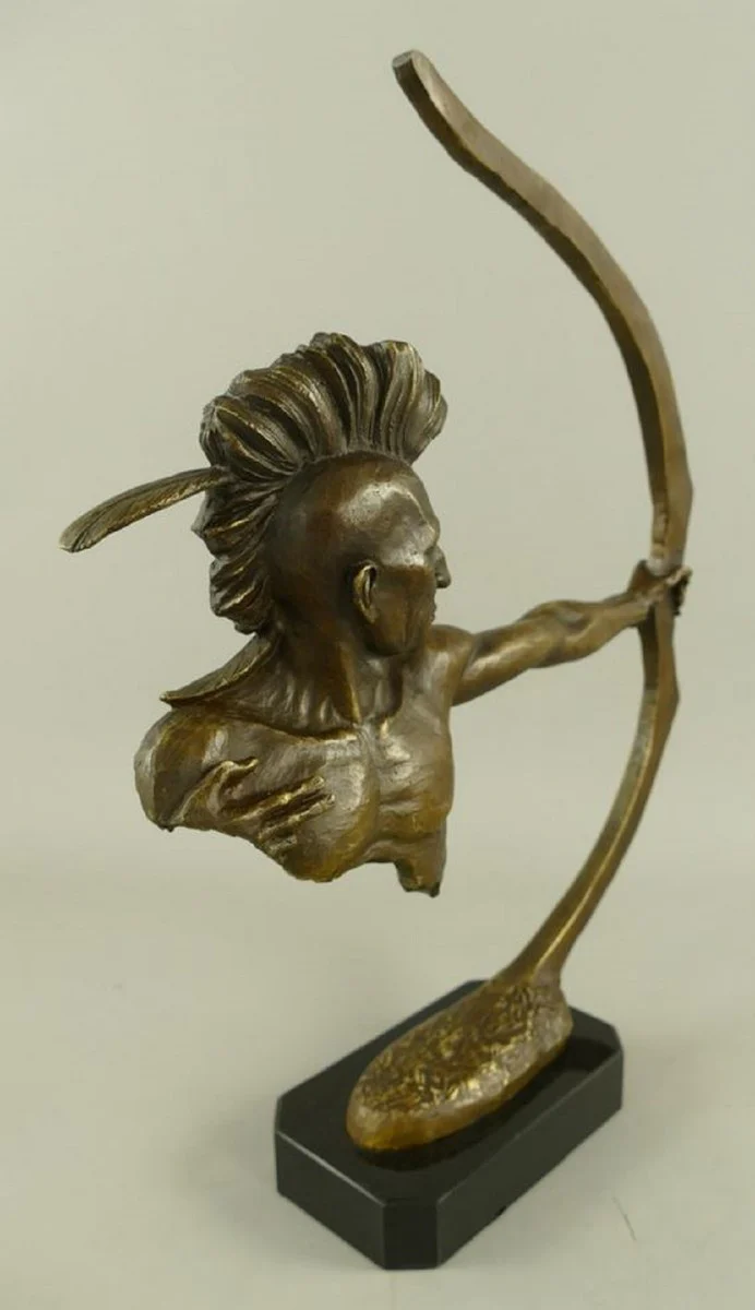 Luxus Bronze Deko Skulptur Indianer mit Bogen Bronze / Schwarz H. 42 cm