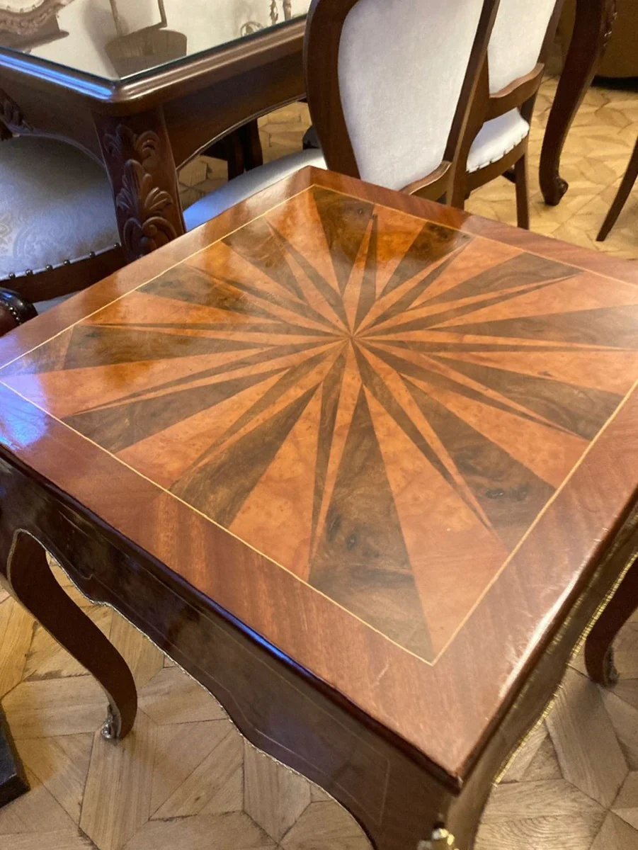 Barock Beistelltisch mit Schach & Backgammon Spielfläche Dunkelbraun / Braun / Messing 60 x 60 x H. 71 cm - Barock Möbel - Antik Stil Möbel - Edel & Prunkvoll