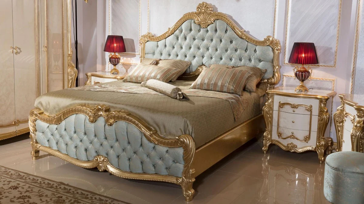 Luxus Barock Nachtkommode Weiß / Beige / Gold 75 cm