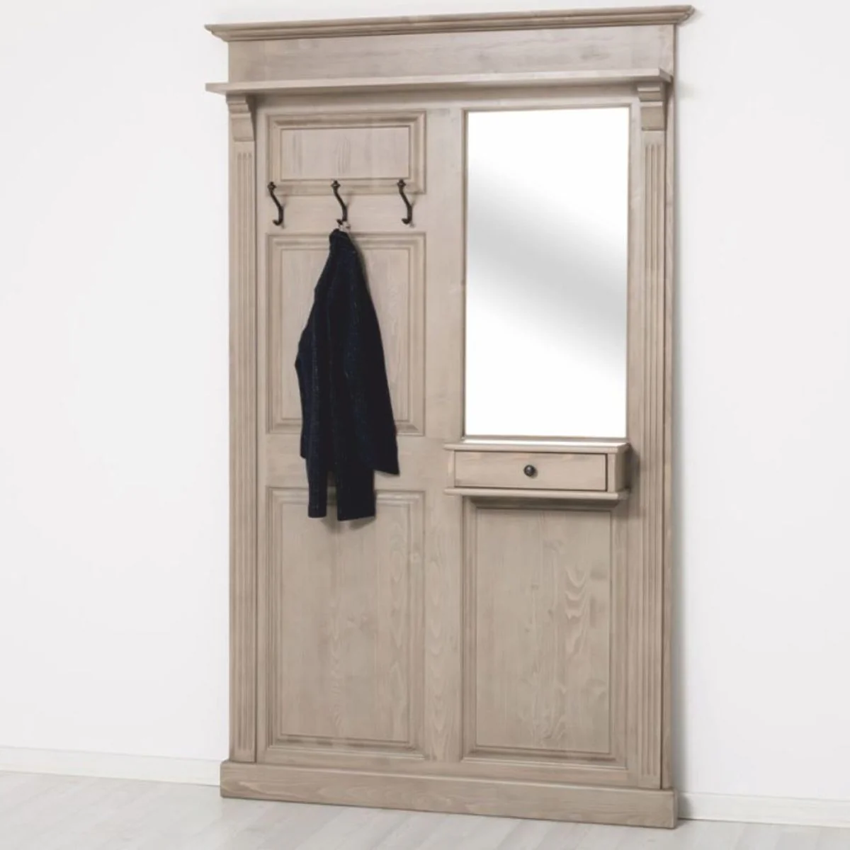 Landhausstil Garderobe Grau 131 x 19 x H. 219 cm - Landhausstil Garderobenmöbel