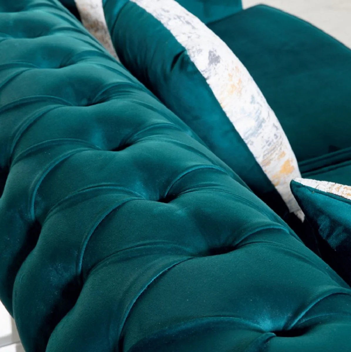 Luxus Barock Chesterfield Sofa Grün / Braun - Prunkvolles Wohnzimmer Sofa im Barockstil - Barock Wohnzimmer Möbel