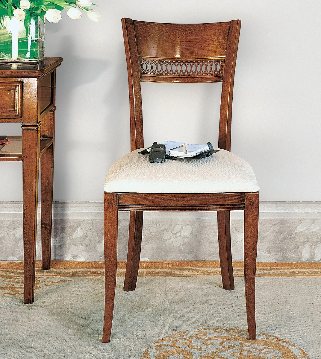 Luxus Biedermeier Esszimmerstuhl Set Weiß / Gold / Braun - Handgefertigtes Küchen Stühle 6er Set - Biedermeier Esszimmer Möbel - Luxus Qualität - Made in Italy