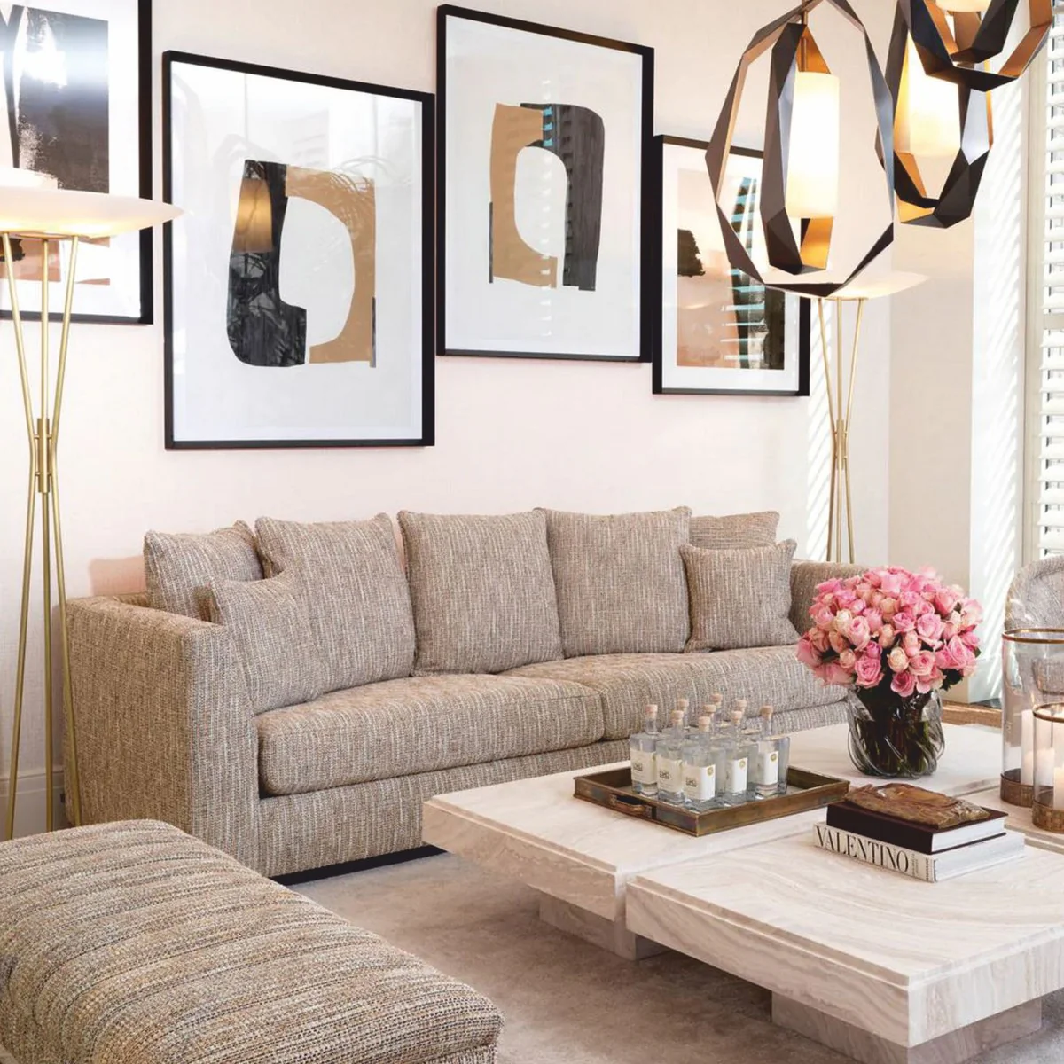 Luxus Wohnzimmer Sofa Beige / Schwarz 255 cm - Wohnzimmer & Hotel Möbel