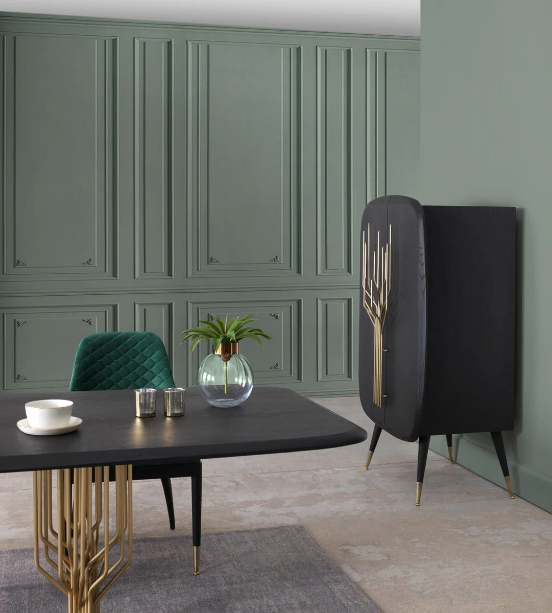 Luxus Barschrank Schwarz / Antik Messing 88 x 55 x H. 152 cm - Massivholz Weinschrank mit 2 Türen - Wohnzimmer Möbel - Bar Möbel - Hotel Möbel - Luxus Kollektion