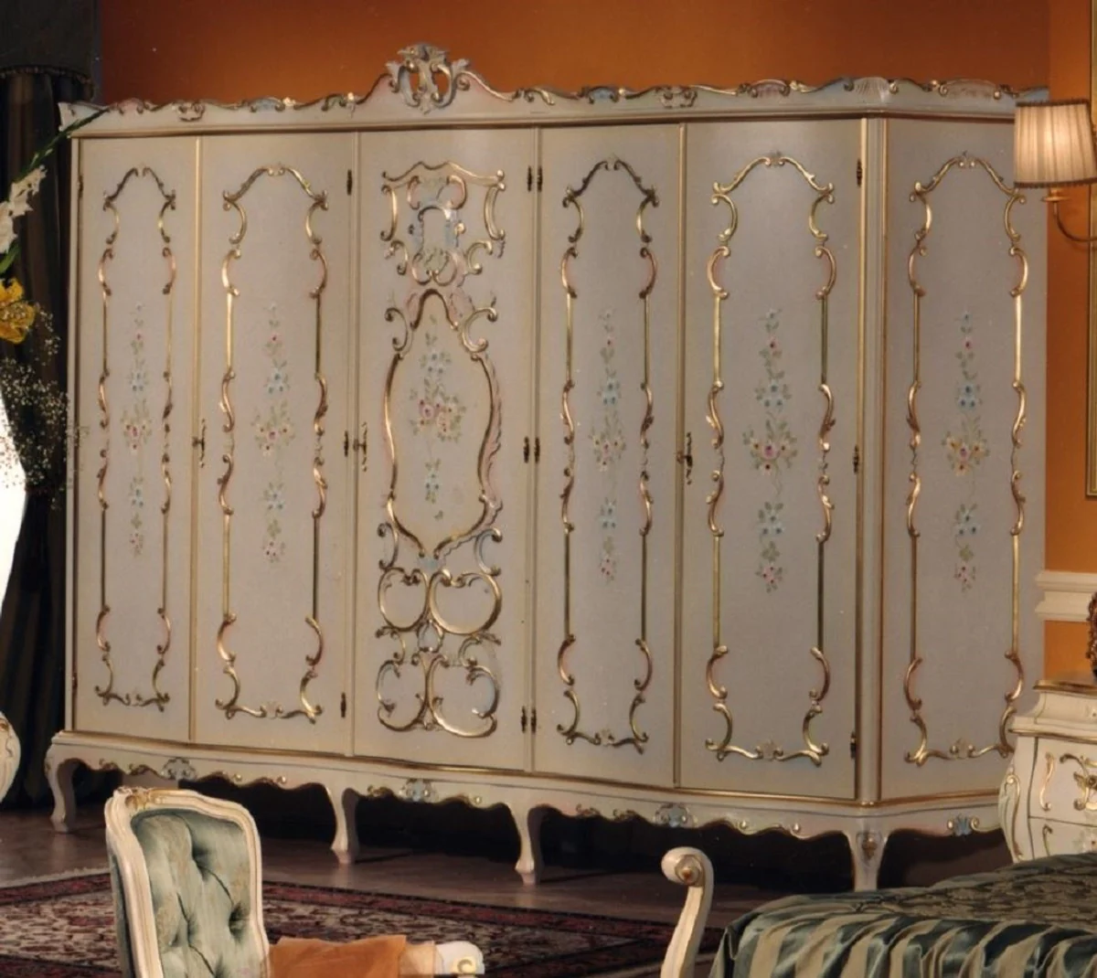 Luxus Barock Kleiderschrank Elfenbein / Mehrfarbig / Gold - Prunkvoller Barock Schlafzimmerschrank - Luxus Schlafzimmer Möbel im Barockstil - Luxus Qualität - Made in Italy