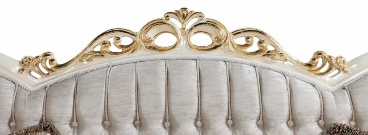 Luxus Barock Sofa Silber / Weiß / Gold - Handgefertigtes Barockstil Wohnzimmer Sofa mit elegantem Muster - Prunkvolle Barock Wohnzimmer Möbel