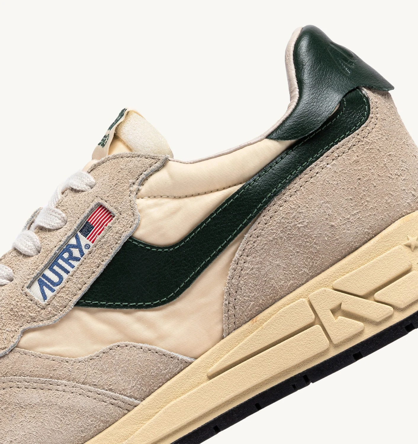 AUTRY REELWIND LOW SNEAKERS IN NYLON SUEDE AND LEATHER COLOR YELLOW AND BLACK