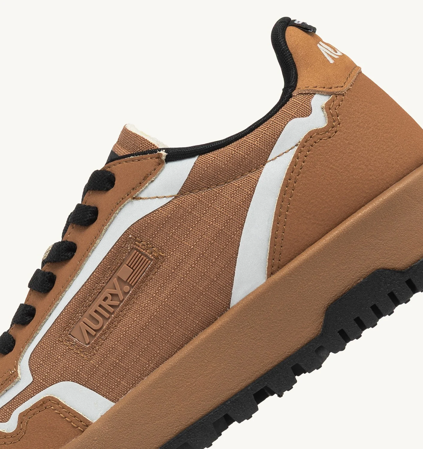 AUTRY WILDPACE LOW SNEAKERS IN RIPSTOP NYLON AND LEATHER COLOR LEMON GRASS AND INCENSE