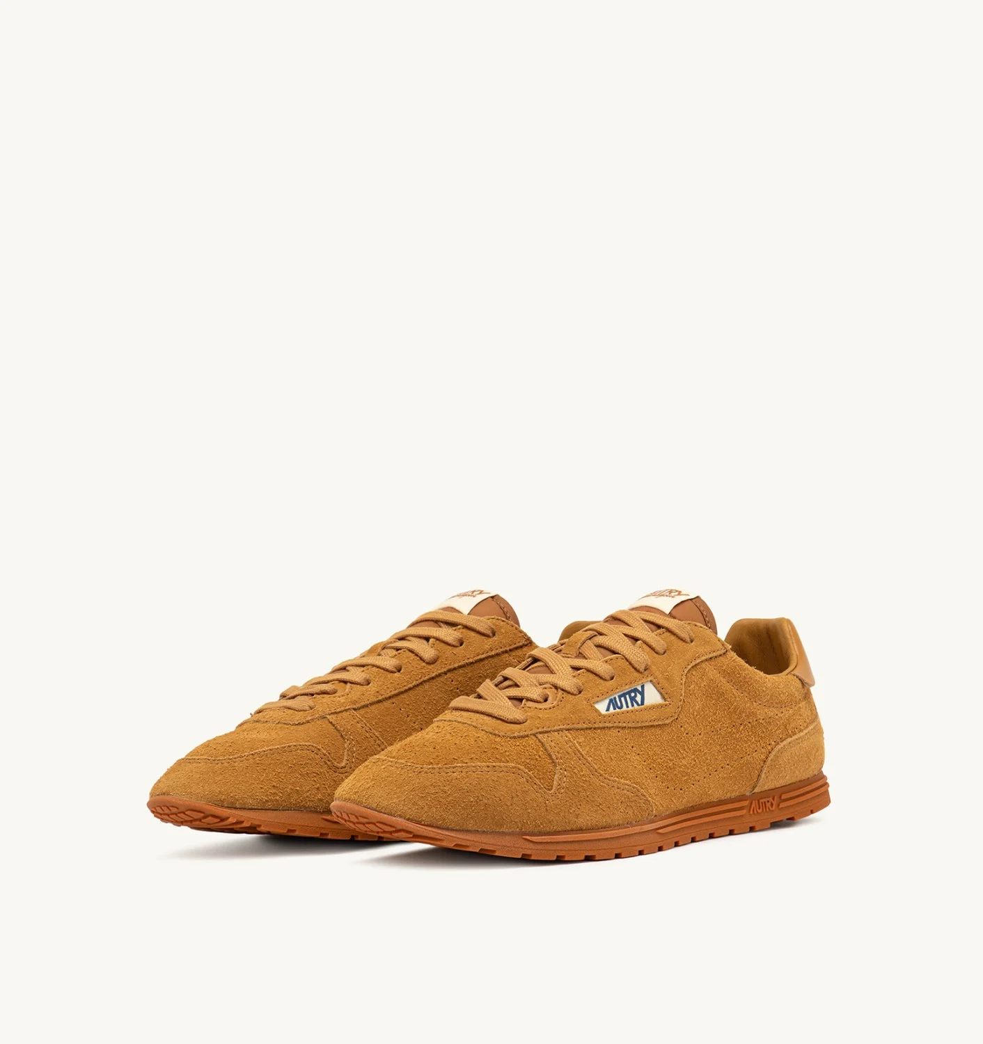 AUTRY SNEAKERS WINDSPIN IN SIENA SUEDE