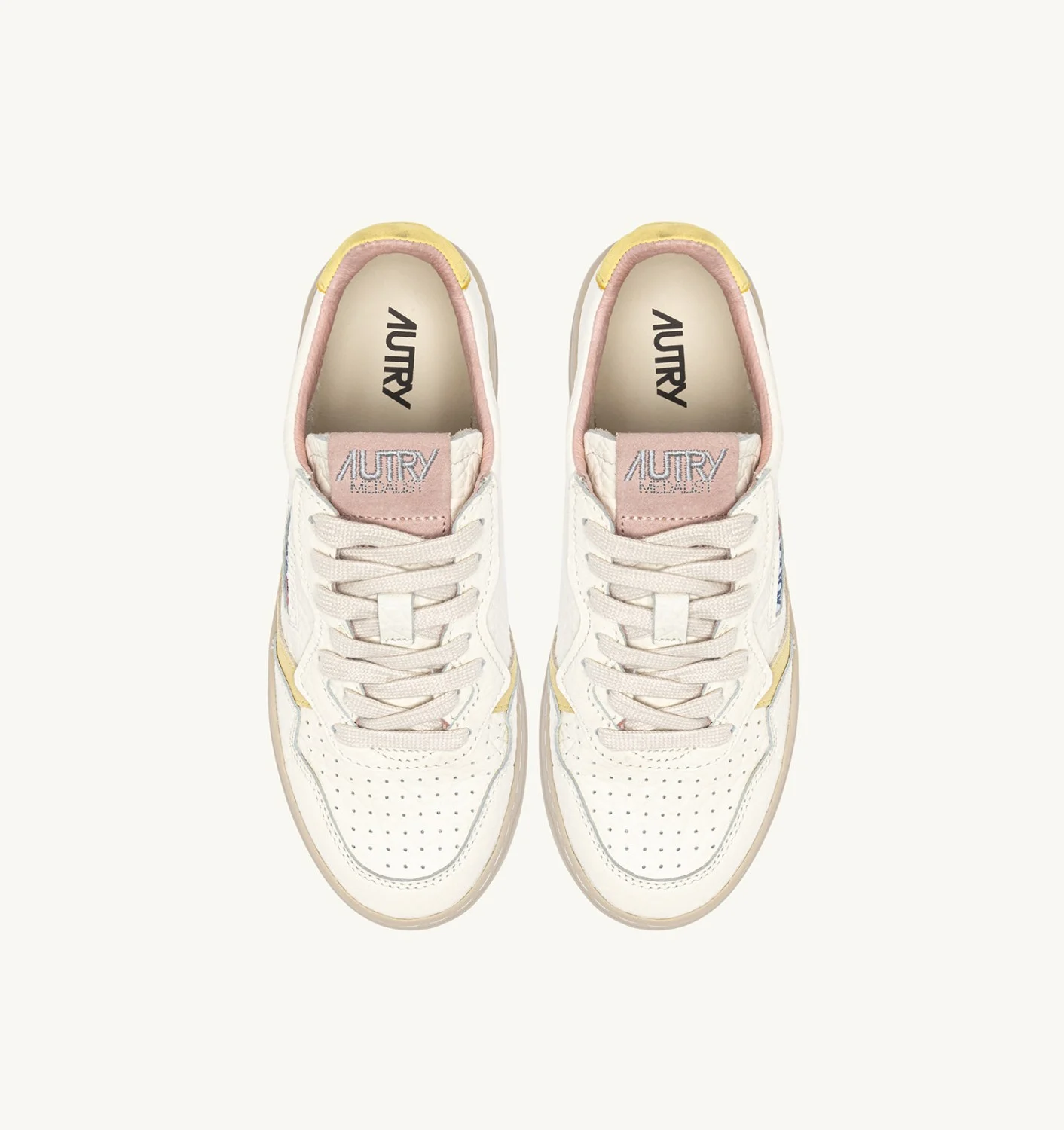 AUTRY MEDALIST LOW SNEAKERS IN LEATHER COLOR LEMON MERINGUE AND SILK